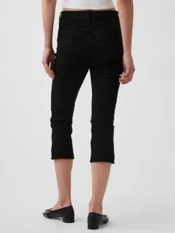 High Rise Cropped Capri Jeans