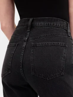 High Rise ’90s Slim Straight Crop Jeans