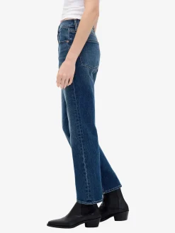 High Rise '90s Slim Straight Crop Jeans