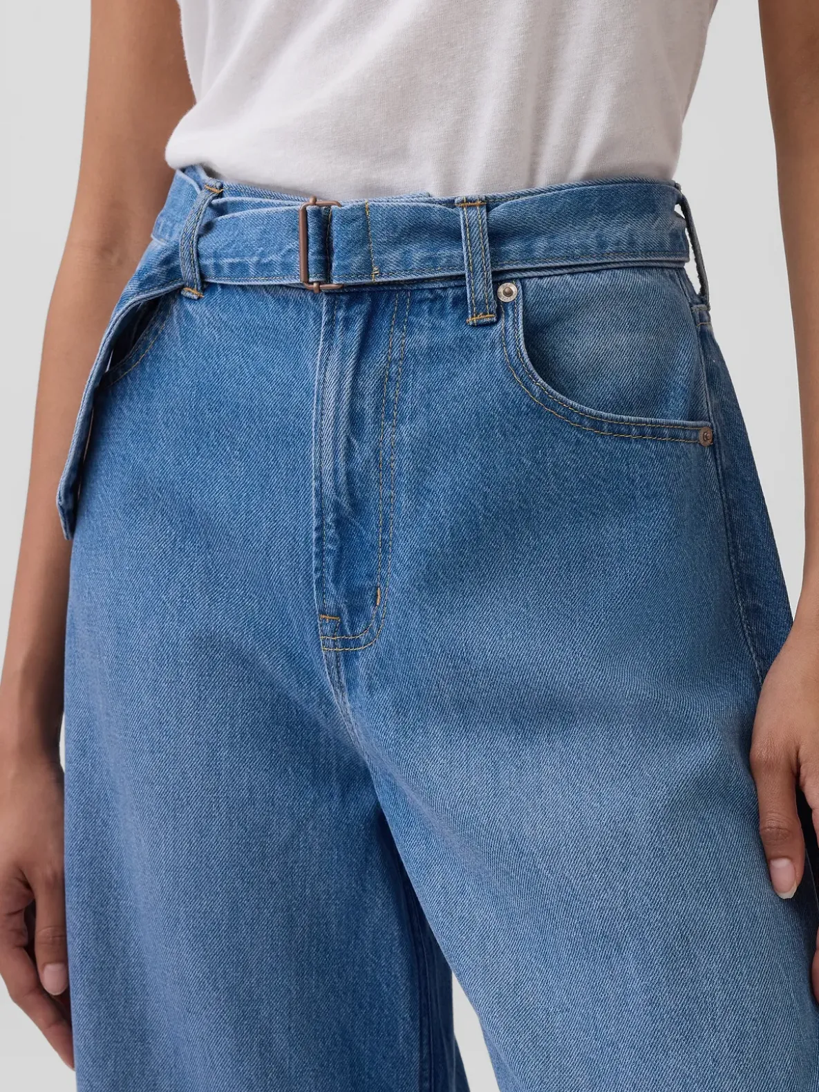 High Rise UltraSoft Belted Horseshoe Jeans