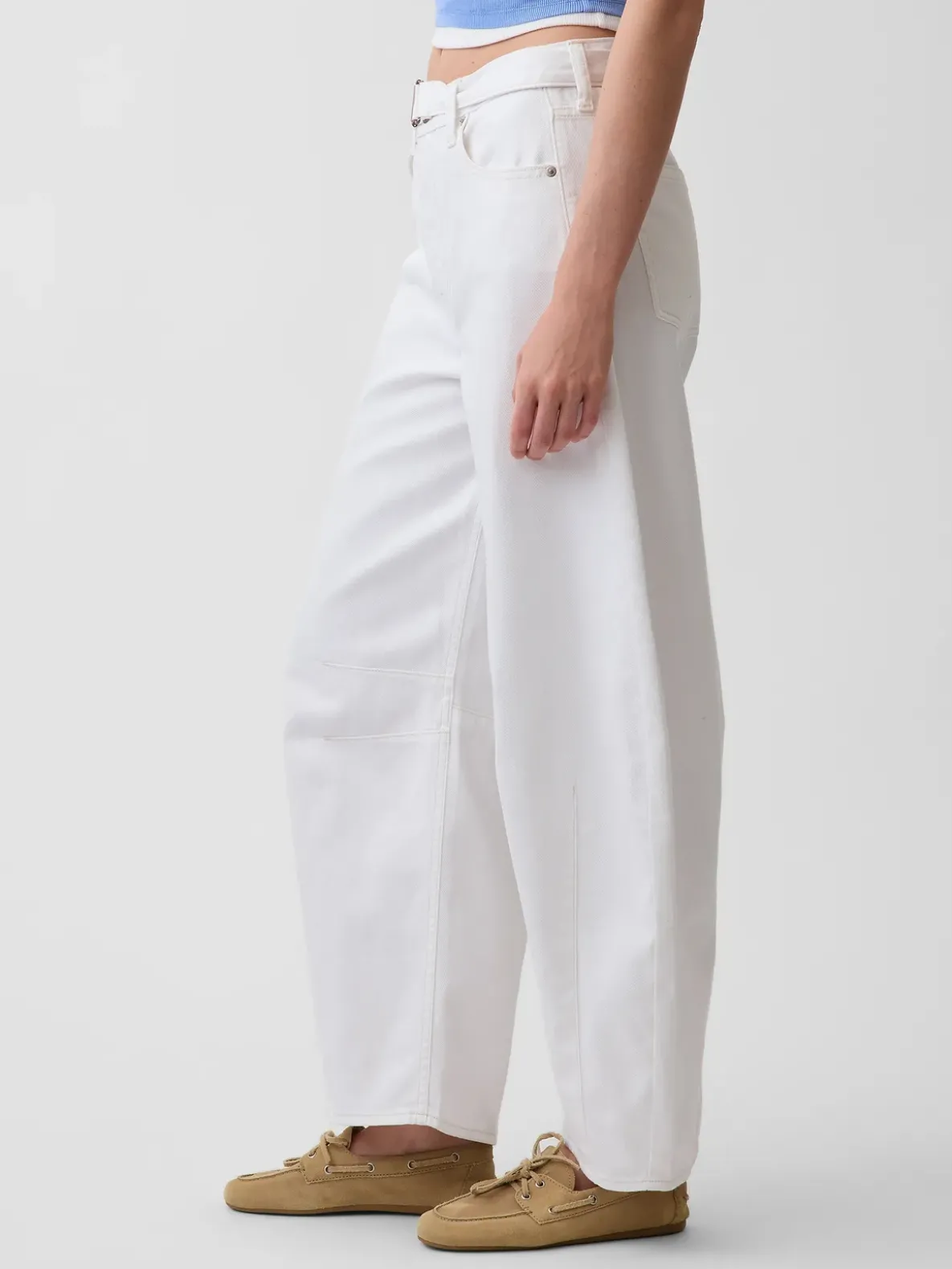 High Rise UltraSoft Belted Horseshoe Jeans