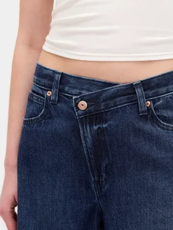 High Rise UltraSoft Crossover Horseshoe Jeans