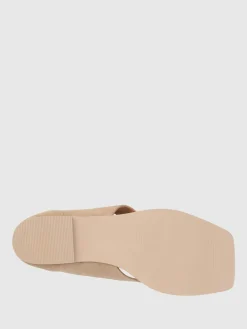Kerry Thong Sandal