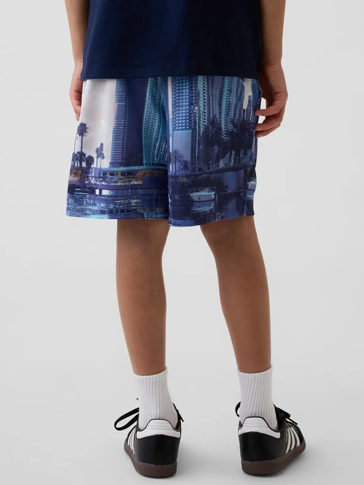 Kids GapFit 6" Recycled Mesh Easy Shorts