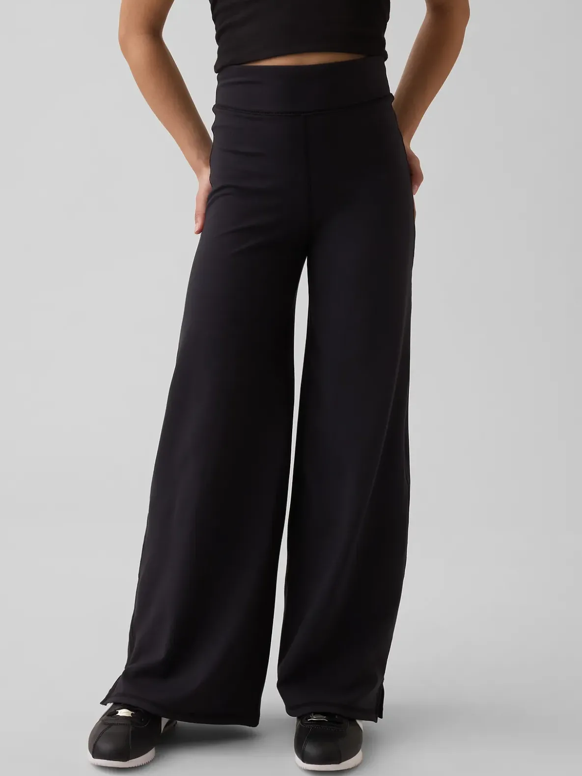 Kids Performance Wide-Leg Leggings