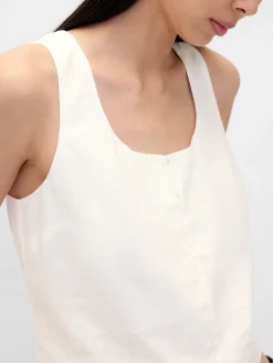 Linen-Blend Hook-Front Crop Shell Top