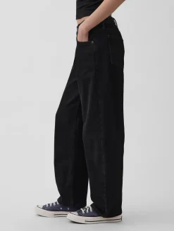 Low Rise Barrel Jeans