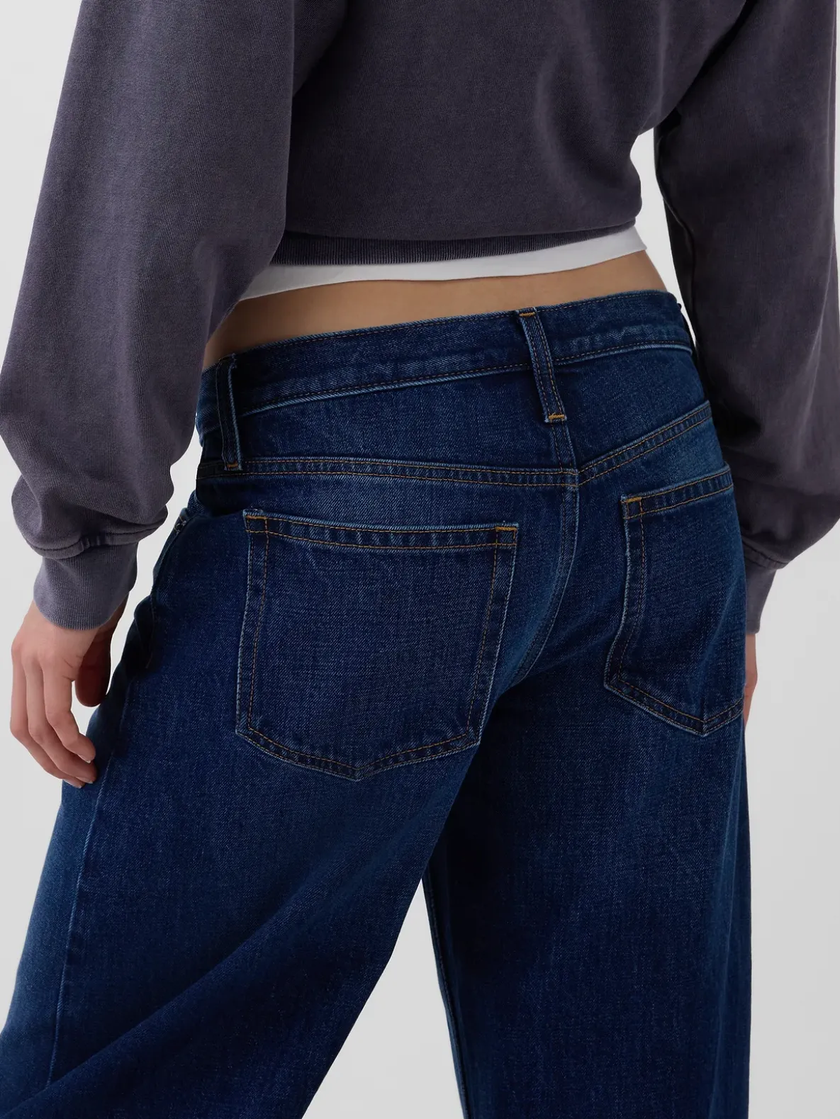 Low Rise Barrel Jeans
