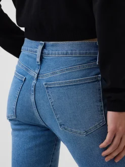 Low Rise Capri Jeans