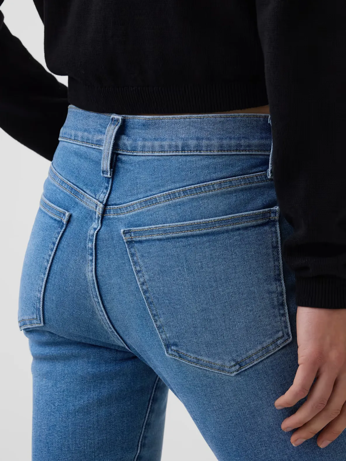 Low Rise Capri Jeans