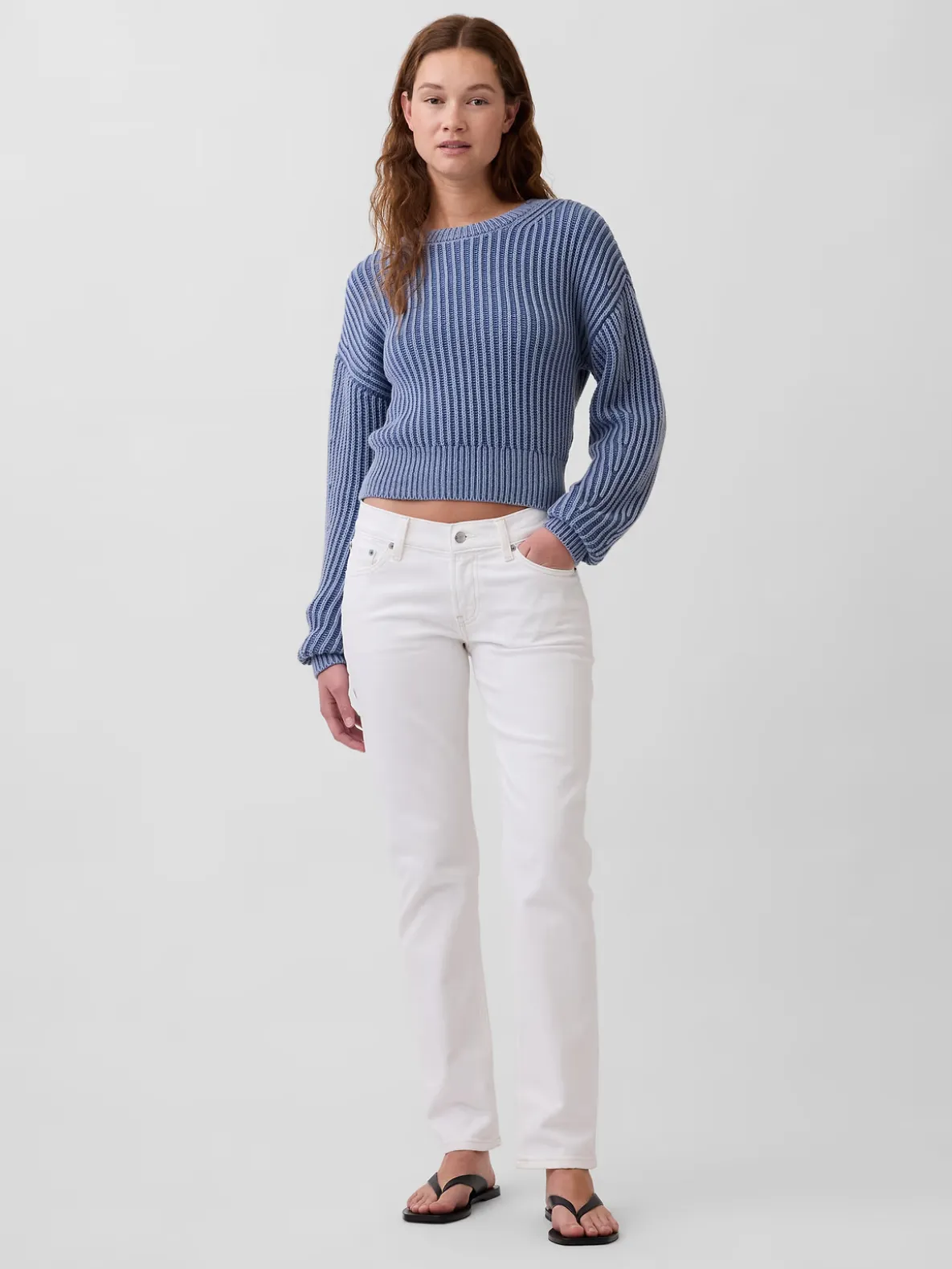 Low Rise '90s Slim Straight Jeans