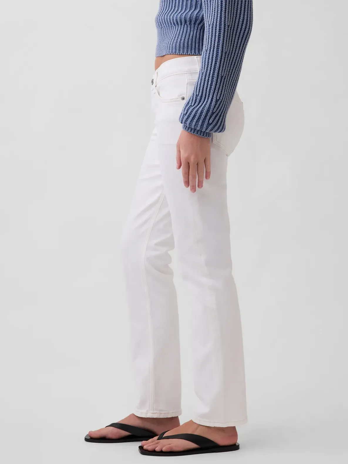 Low Rise '90s Slim Straight Jeans