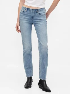 Low Rise '90s Slim Straight Jeans