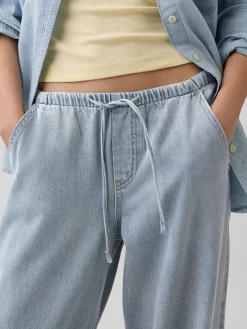 Low Rise UltraSoft Easy '90s Loose Jeans