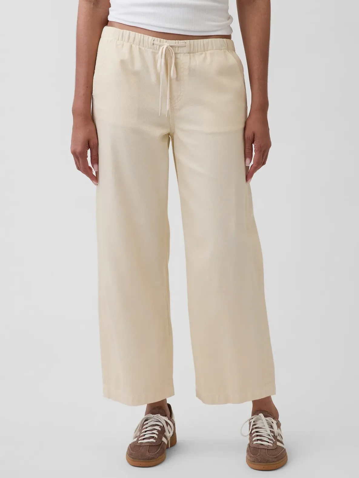 Low Rise UltraSoft '90s Loose Easy Crop Jeans