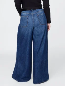 Low Slung Extra Baggy Jeans