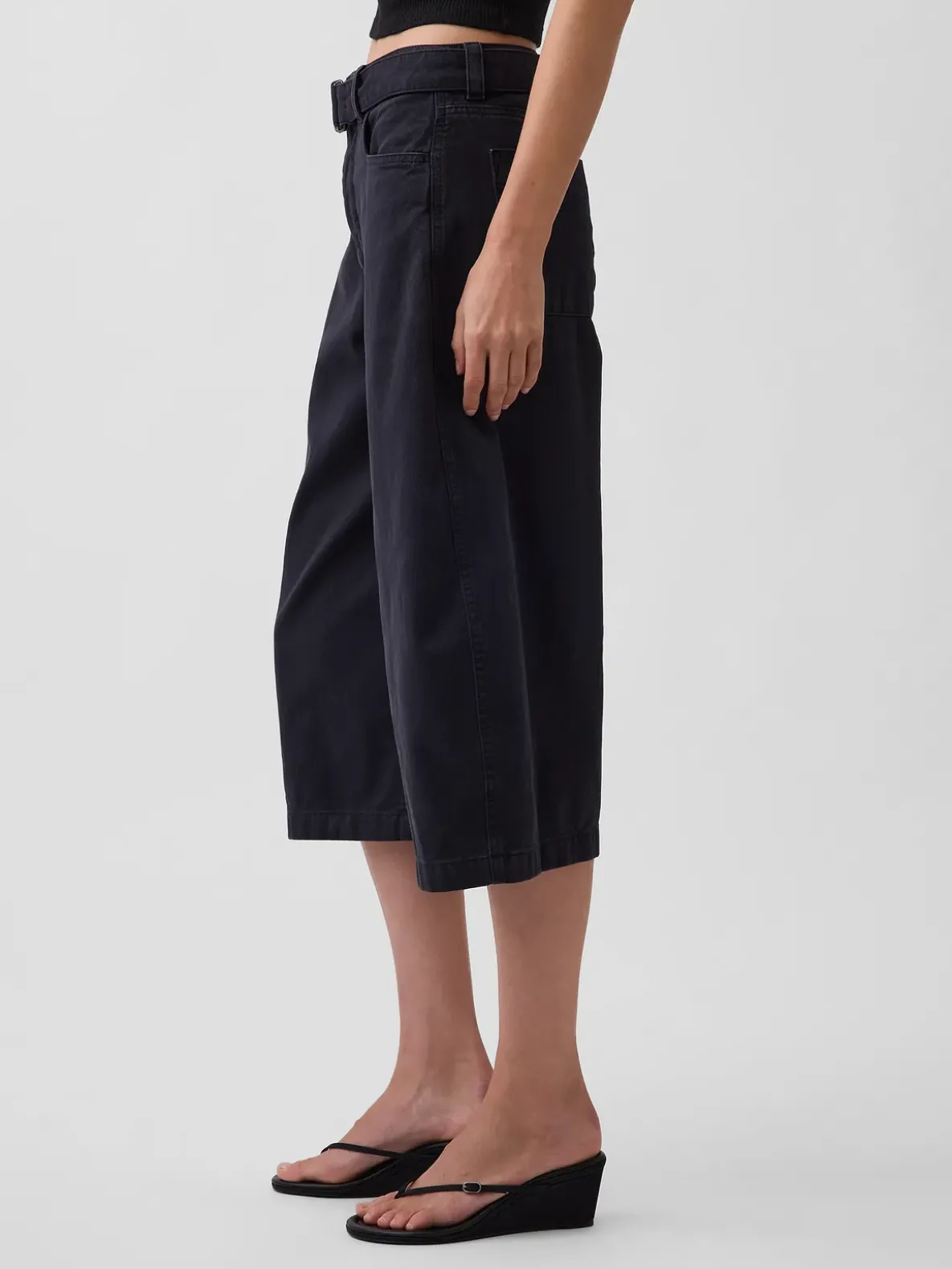 Mid Rise Belted Culotte Barrel Pants