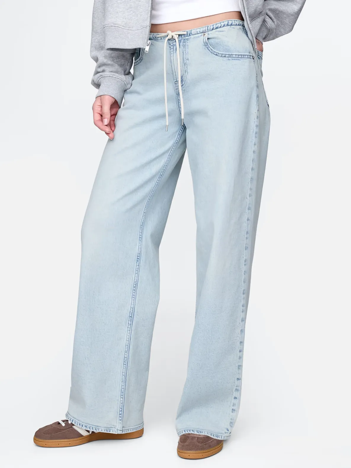 Mid Rise Easy '90s Loose Jeans
