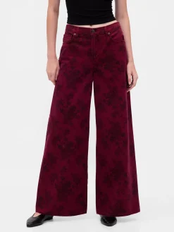Mid Rise Floral Baggy Jeans