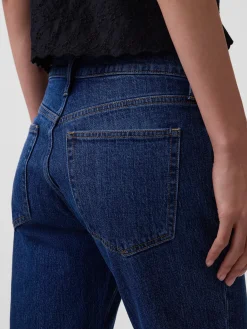 Mid Rise Relaxed Boot Jeans