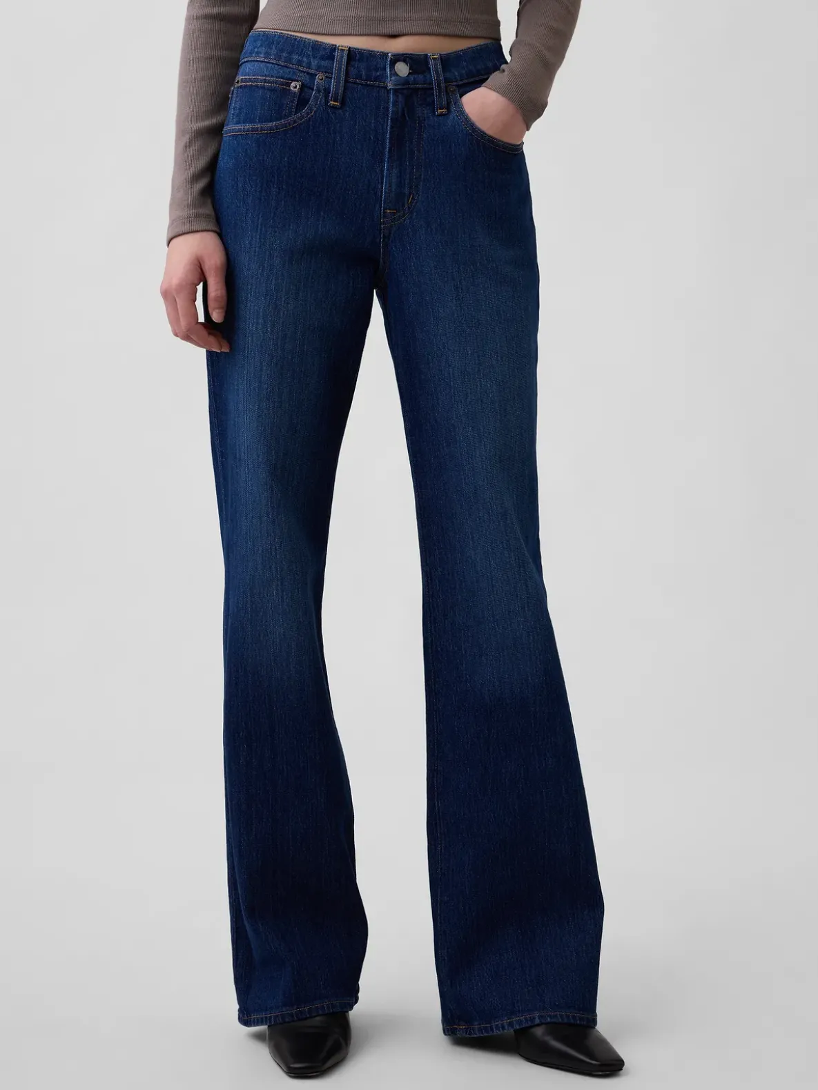 Mid Rise Relaxed Flare Jeans