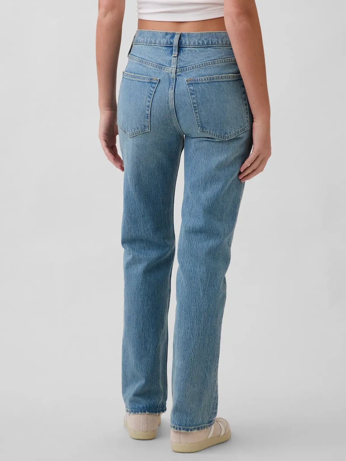 Mid Rise Relaxed Straight Jeans