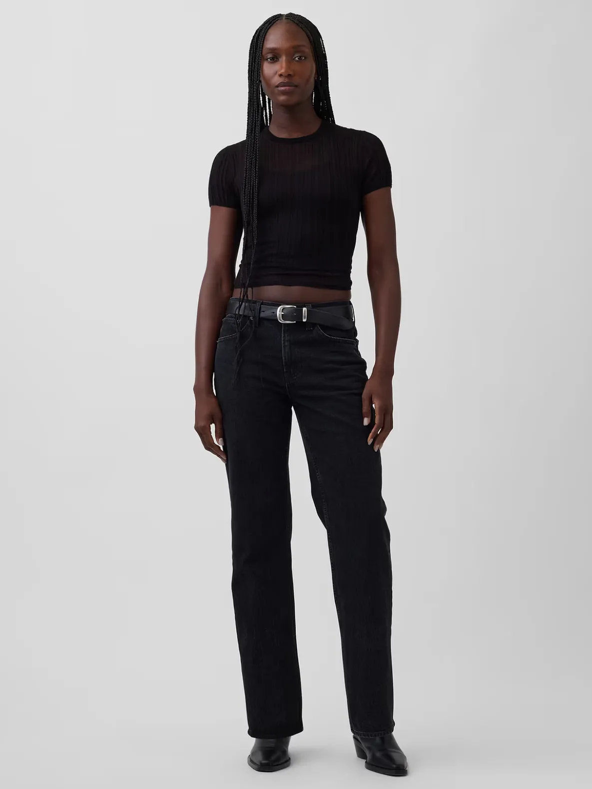 Mid Rise Relaxed Straight Jeans