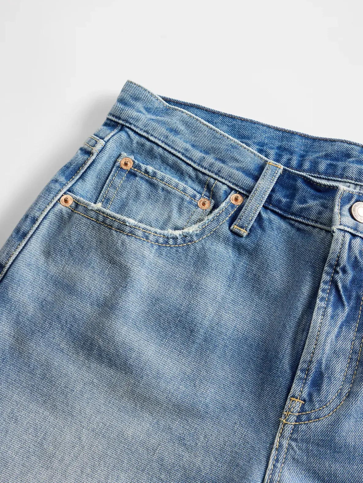 Mid Rise Rigid Relaxed Straight Jeans