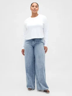 Mid Rise UltraSoft Baggy Jeans