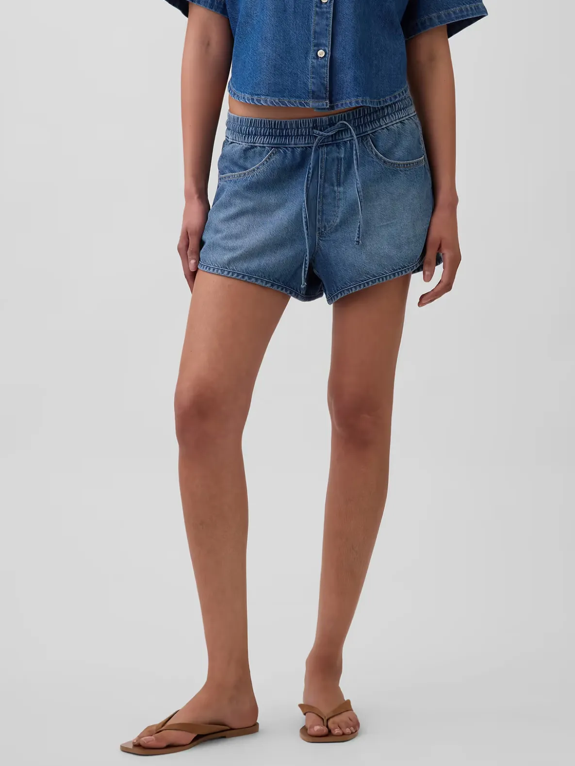 Mid Rise UltraSoft Denim Easy Dolphin Shorts