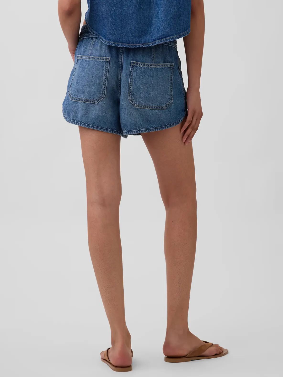 Mid Rise UltraSoft Denim Easy Dolphin Shorts