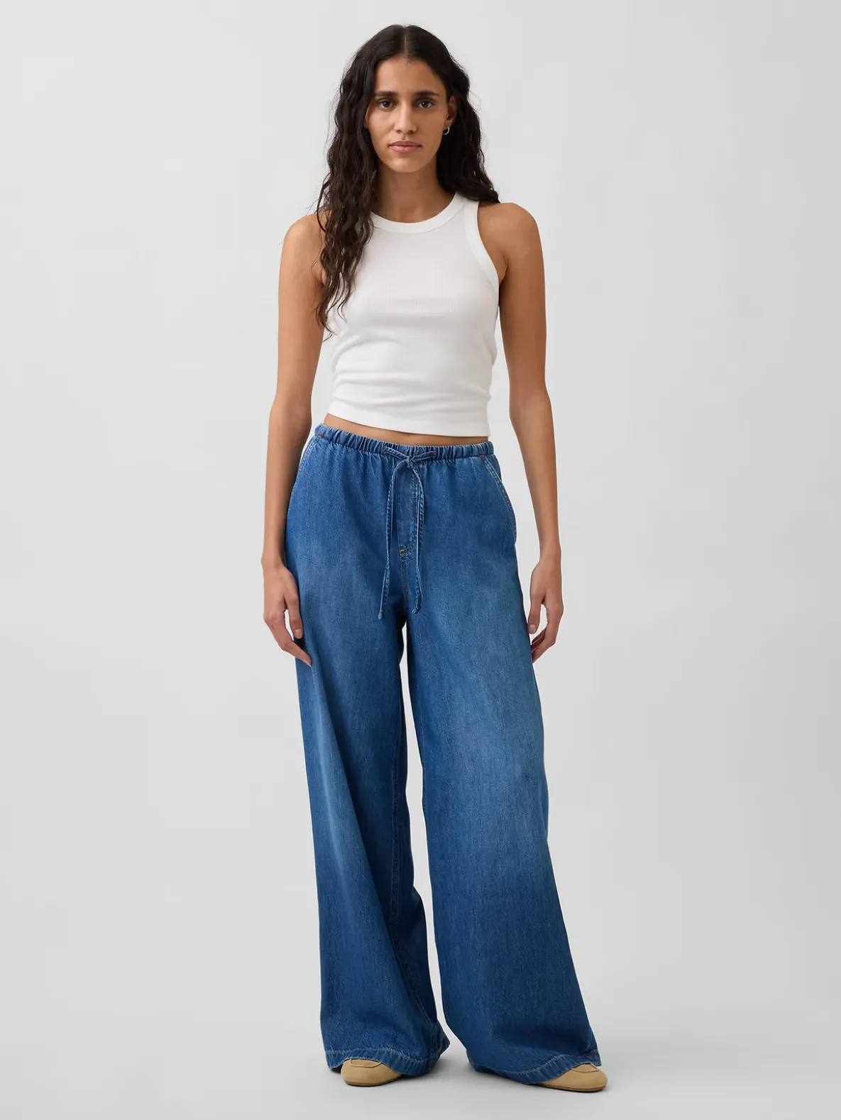 Mid Rise UltraSoft Easy Baggy Jeans