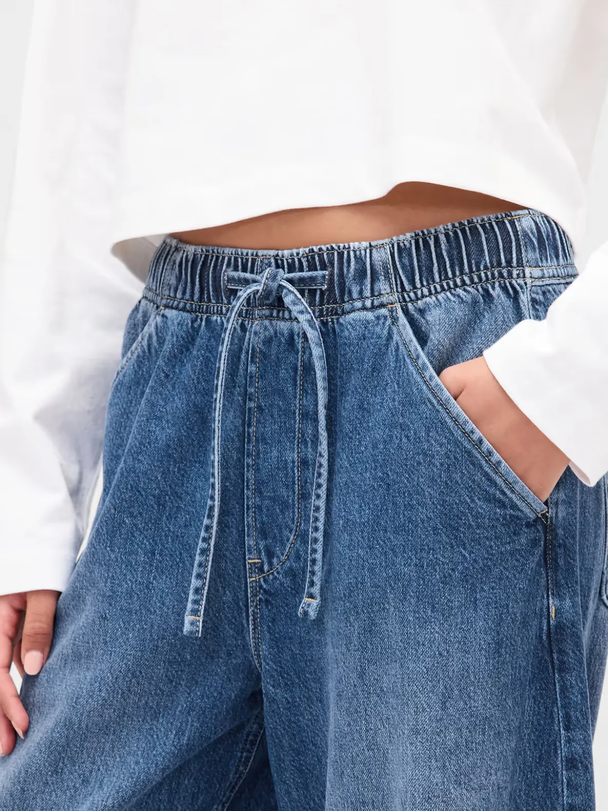 Mid Rise UltraSoft Easy Horseshoe Jeans