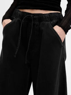 Mid Rise UltraSoft Easy Horseshoe Jeans