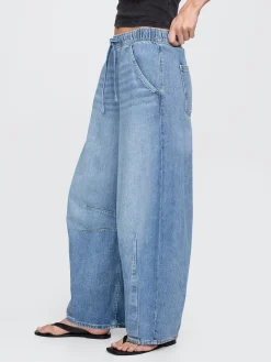 Mid Rise UltraSoft Easy Horseshoe Jeans