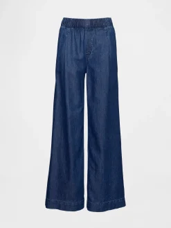 Mid Rise UltraSoft Pleated Baggy Jeans