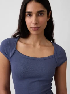 Modern Square-Neck Crop T-Shirt