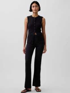 Modern Wide Rib Button-Front Top