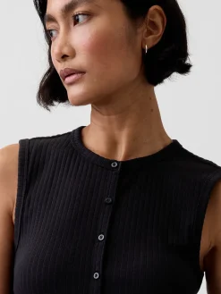 Modern Wide Rib Button-Front Top