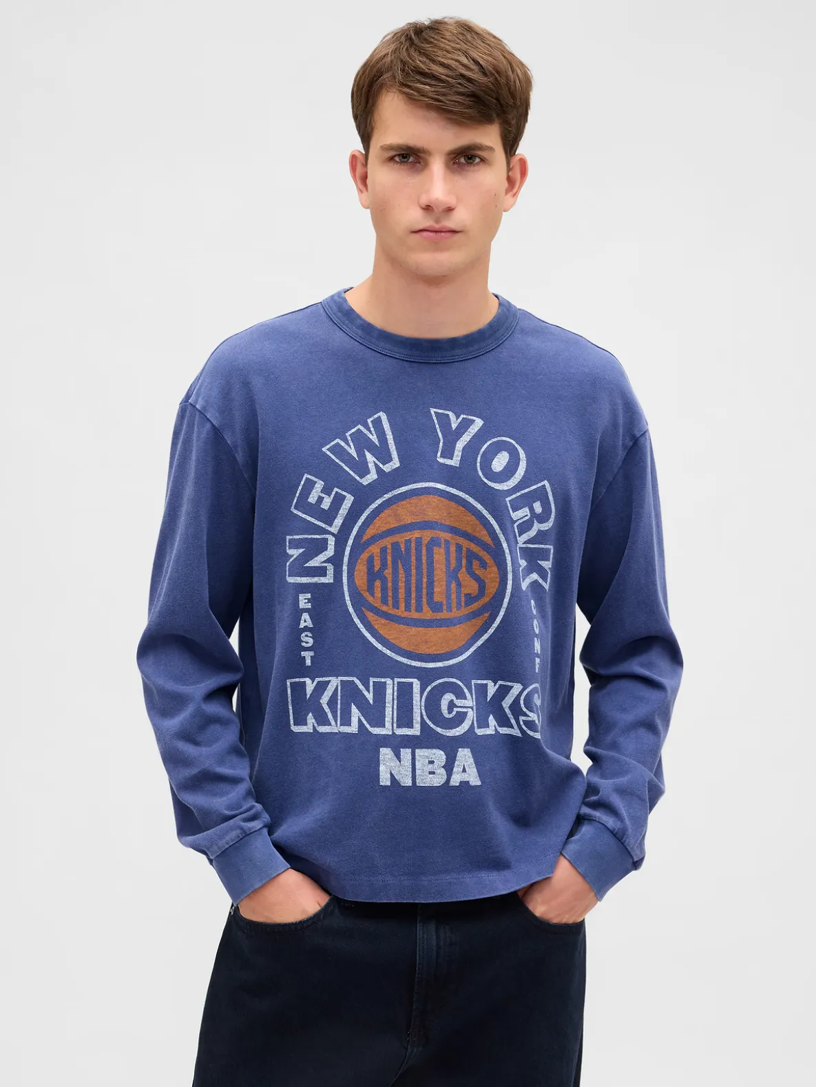 NBA New York Knicks Crop Graphic T-Shirt