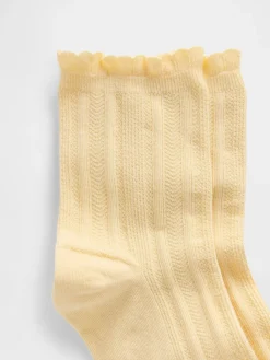Pointelle Half Crew Socks