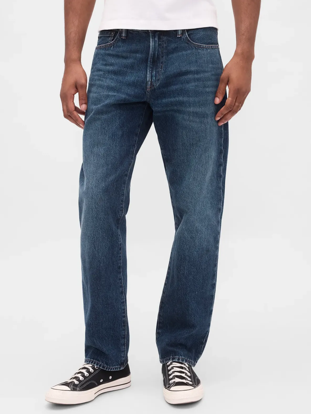 Relaxed Straight Jeans