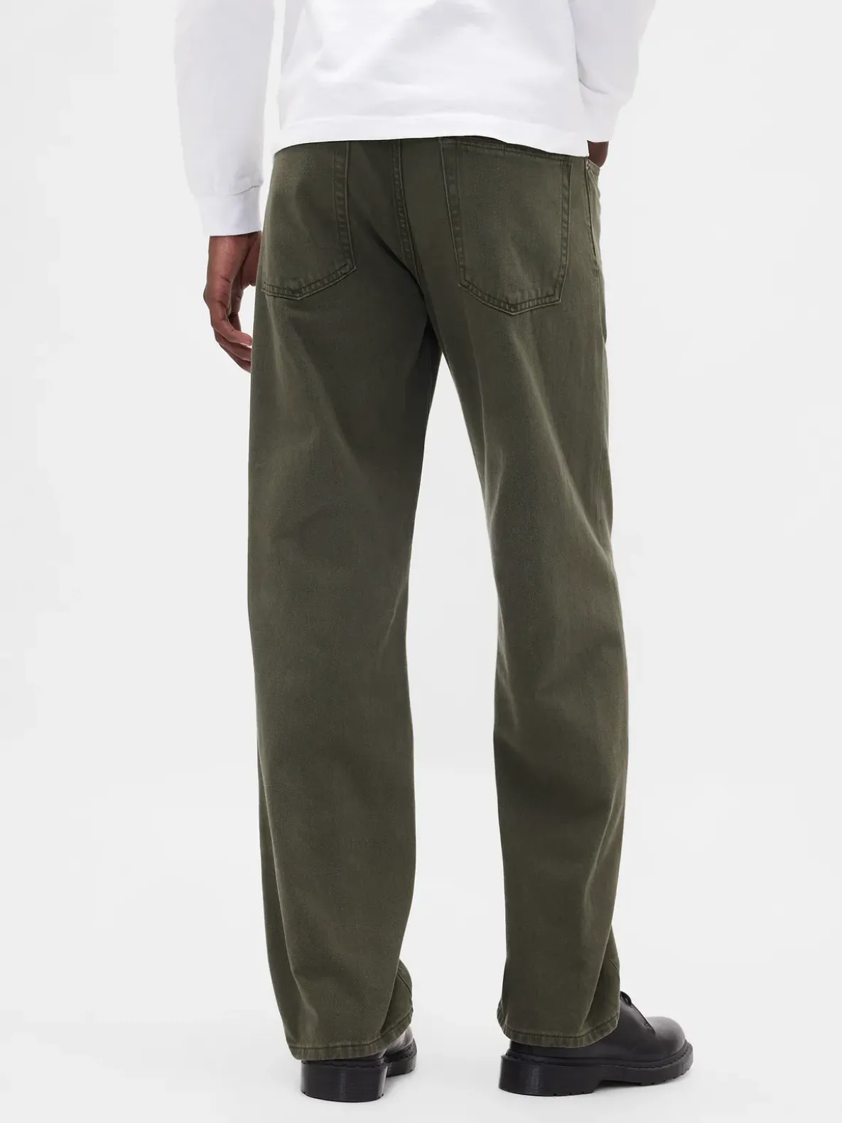 Relaxed Straight Jeans