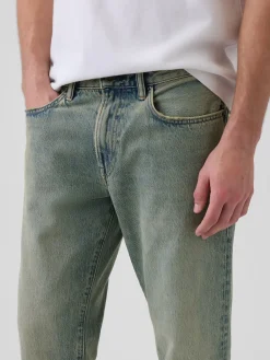Relaxed Straight Jeans