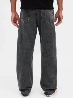 '90s Loose Jeans