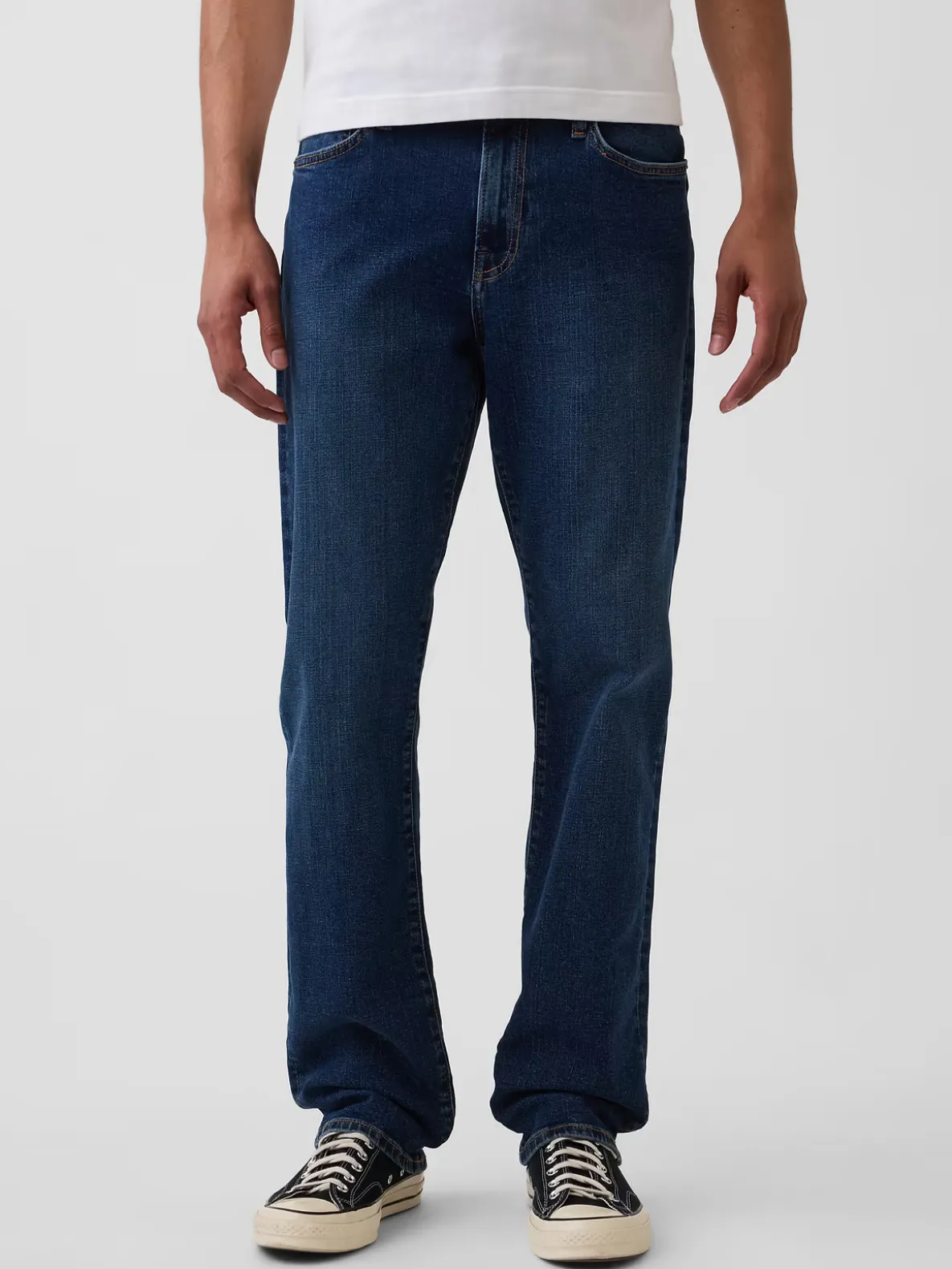 Straight Jeans
