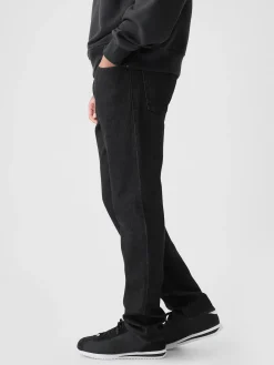 Straight Jeans